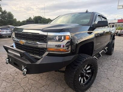 Used 2017 Chevrolet Silverado 1500 LT w/ Trailering Package