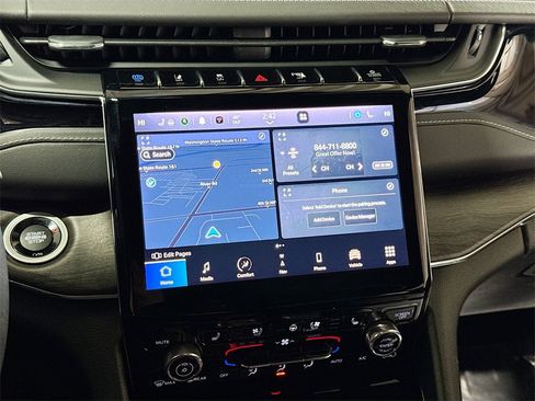 Used 2023 Jeep Grand Cherokee Overland w/ Advanced Protech Group III image 21