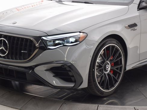 New 2026 Mercedes-Benz E 53 AMG e 4MATIC Sedan image 10