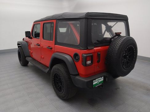 Used 2018 Jeep Wrangler Unlimited Sport AWD/4WD image 5
