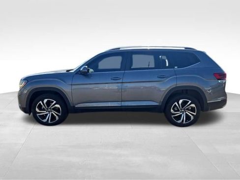 Used 2023 Volkswagen Atlas SEL image 4