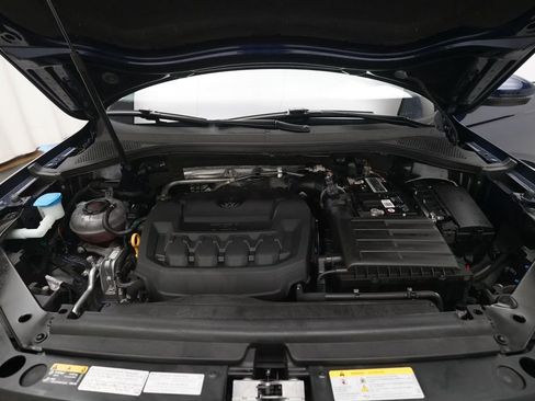 Used 2021 Volkswagen Tiguan SEL image 3