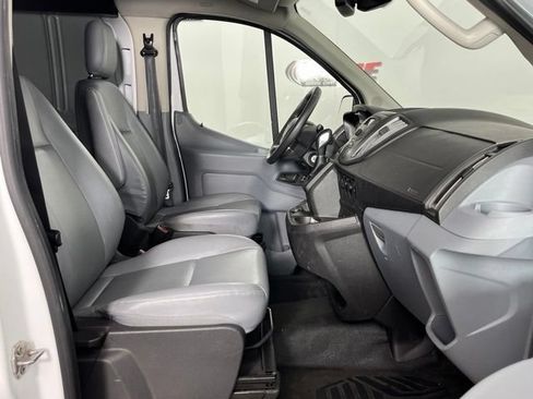 Used 2017 Ford Transit 150 130 Low Roof RWD image 24