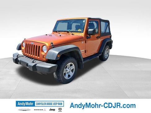 Used 2011 Jeep Wrangler Sport AWD/4WD image 3