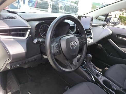 Certified 2020 Toyota Corolla LE FWD image 10