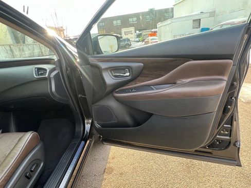 Used 2019 Nissan Murano Platinum AWD/4WD image 30