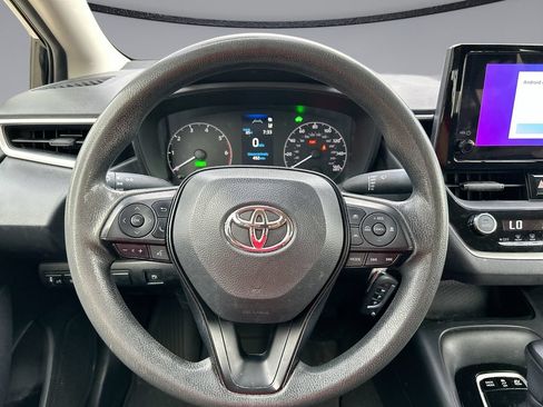 Used 2023 Toyota Corolla LE FWD image 14