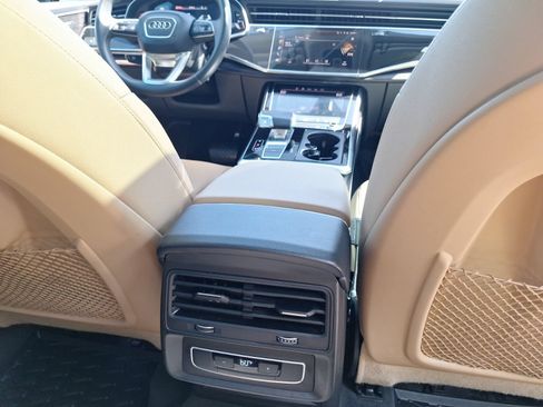 Used 2021 Audi Q7 2.0T Premium Plus w/ Premium Plus Package AWD/4WD image 32