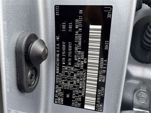 Used 2023 Toyota Corolla Cross LE image 17