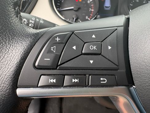 Used 2022 Nissan Rogue Sport SL w/ Premium Package AWD/4WD image 15