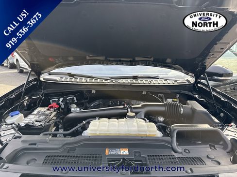 Used 2025 Ford Expedition Active image 12