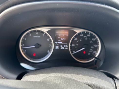 Used 2025 Nissan Kicks Play S FWD image 14