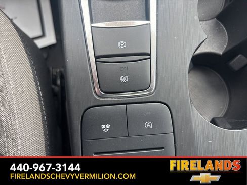 Used 2020 Ford Escape SE image 25