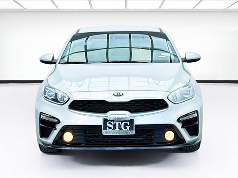 Used 2019 Kia Forte LXS image 2