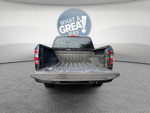 Used 2024 Nissan Frontier S w/ Technology Package RWD image 23