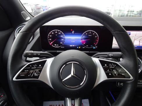 Used 2025 Mercedes-Benz GLA 250 GLA 250 image 21