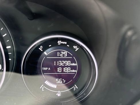 Used 2017 Honda HR-V LX image 28