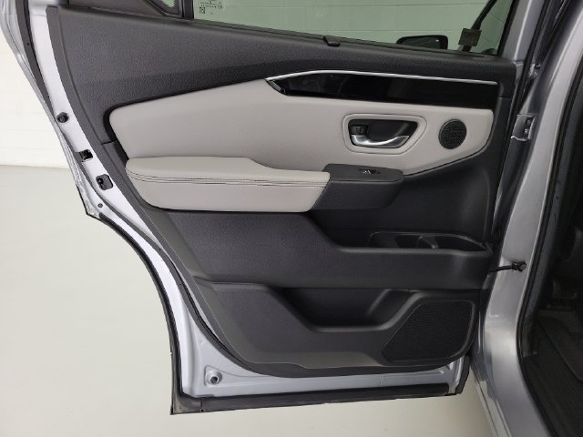 Used 2024 Honda Pilot Touring image 15