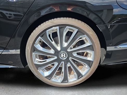 New 2025 Bentley Flying Spur Plug-In Hybrid AWD/4WD image 15