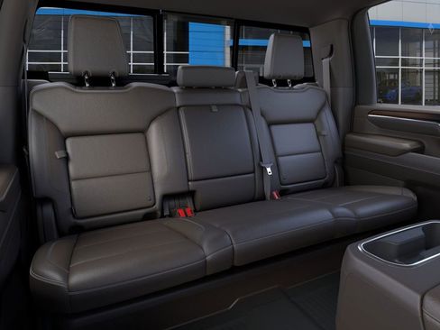 New 2026 GMC Sierra 3500 Denali w/ Denali Reserve Package image 17