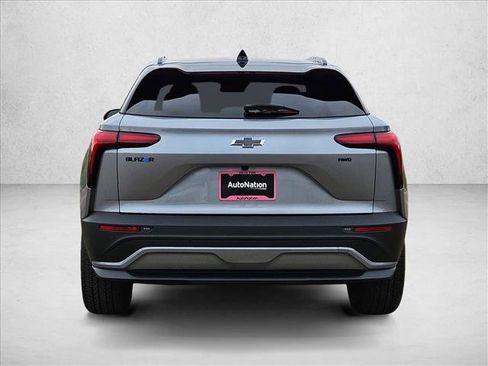New 2026 Chevrolet Blazer EV LT w/ Super Cruise Package AWD/4WD image 8