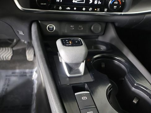 Used 2023 Nissan Rogue SV w/ SV Premium B Package image 45