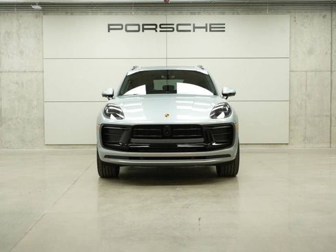 New 2026 Porsche Macan Turbo AWD/4WD image 10