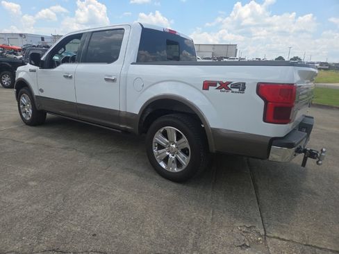 Used 2018 Ford F150 King Ranch w/ Equipment Group 601A Luxury AWD/4WD image 9