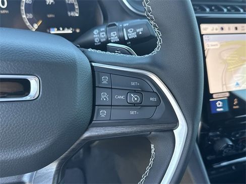 New 2025 Jeep Grand Cherokee L Limited image 20