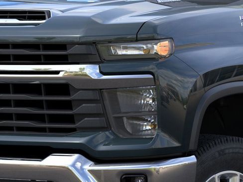New 2026 Chevrolet Silverado 3500 LT image 35