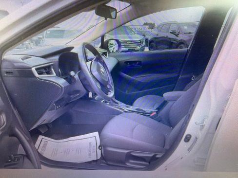 Used 2022 Toyota Corolla LE FWD image 10