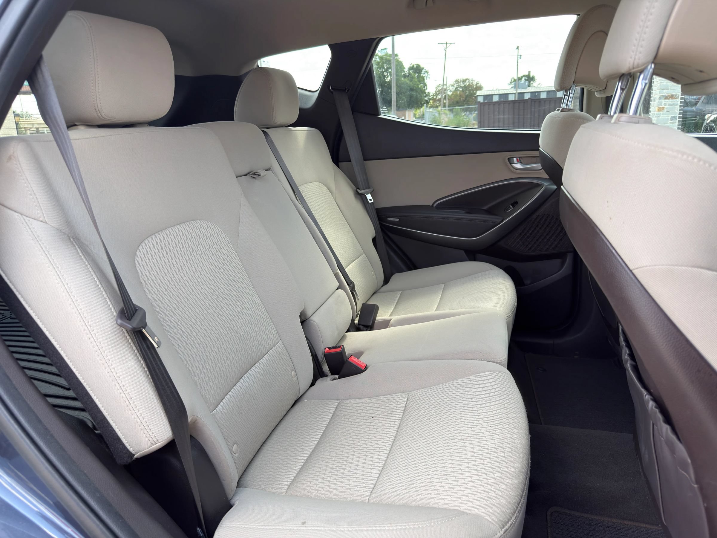 Used 2017 Hyundai Santa Fe Sport FWD image 22