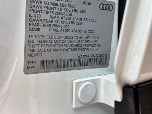 New 2025 Audi Q5 Premium Plus image 21