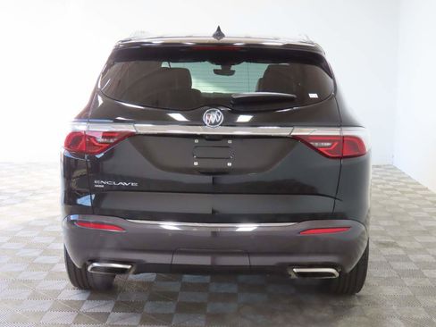 Used 2024 Buick Enclave Premium image 4