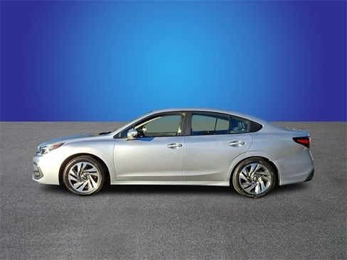 Used 2024 Subaru Legacy Limited image 7