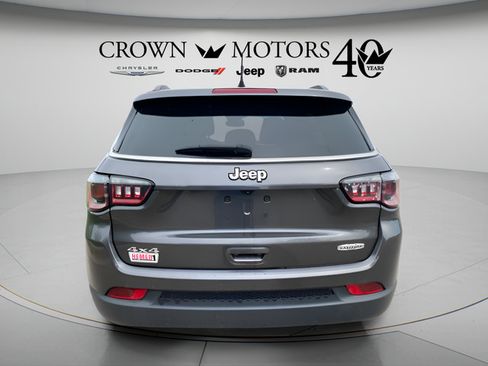 Used 2023 Jeep Compass Latitude w/ Convenience Group AWD/4WD image 9