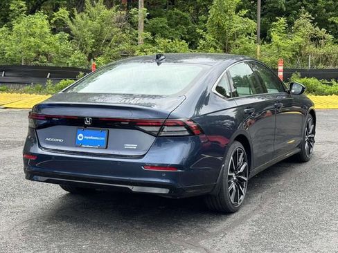 New 2026 Honda Accord Touring image 2