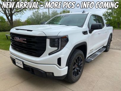 Used 2022 GMC Sierra 1500 Elevation