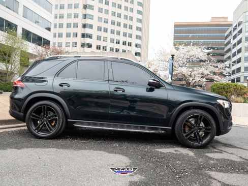 Used 2020 Mercedes-Benz GLE 350 4MATIC w/ Premium Package image 8