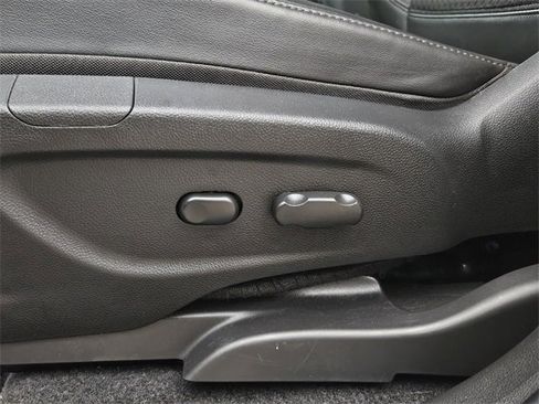 Used 2021 Buick Encore Preferred w/ Safety Package image 23