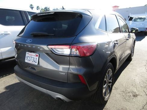 Certified 2022 Ford Escape SEL w/ Technology Package image 3