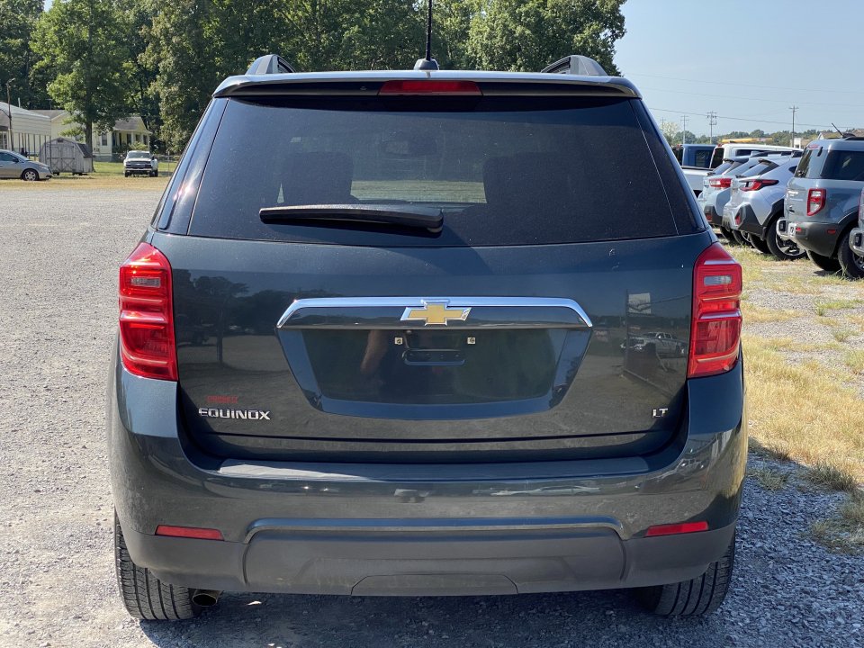 Used 2017 Chevrolet Equinox LT w/ Convenience Package FWD image 6