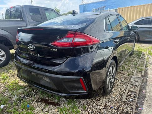 Used 2017 Hyundai Ioniq SEL FWD image 4