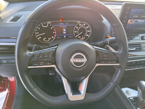 Certified 2024 Nissan Altima 2.5 SR w/ SR Premium Package image 16