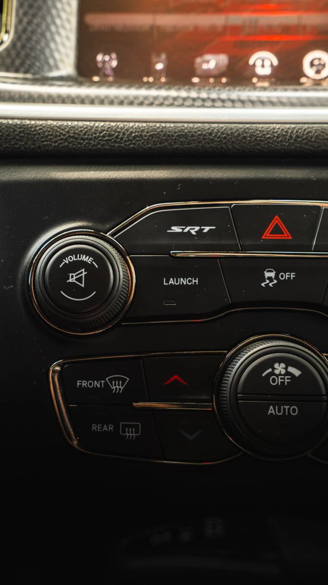 Used 2016 Dodge Charger SRT Hellcat w/ Harman/Kardon Audio Group RWD image 29