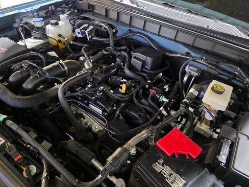 Used 2022 Ford Bronco Badlands image 41