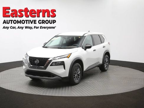 Used 2023 Nissan Rogue S AWD/4WD image 55