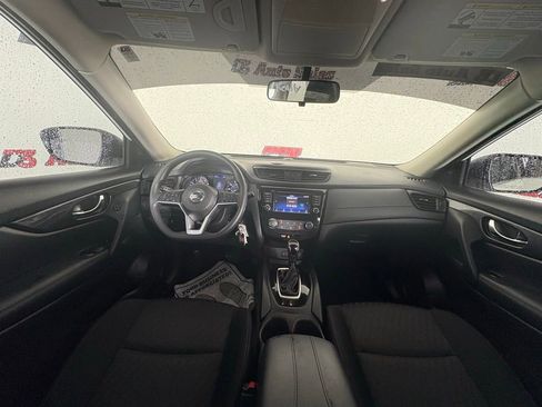 Used 2018 Nissan Rogue S FWD image 38