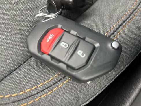 New 2025 Jeep Gladiator Sport image 26