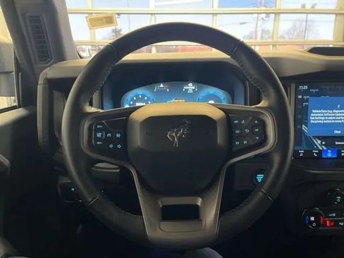 Used 2025 Ford Bronco Big Bend image 21